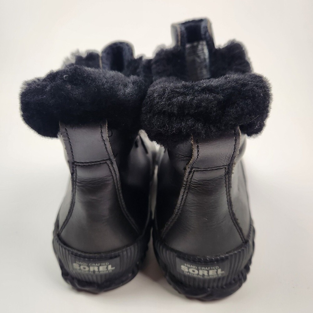 Sorel Out N About Plus Lux US 8 Boots Waterproof‎ Black Leather Glitter - Picture 2 of 6